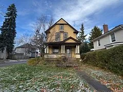 4579 Eastwood Crescent, Niagara Falls, ON L2E 1B1