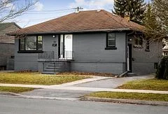34 Ruskin Street 2, Kingston, ON K7K 2N3