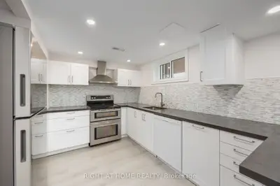 Detached in Hamilton
