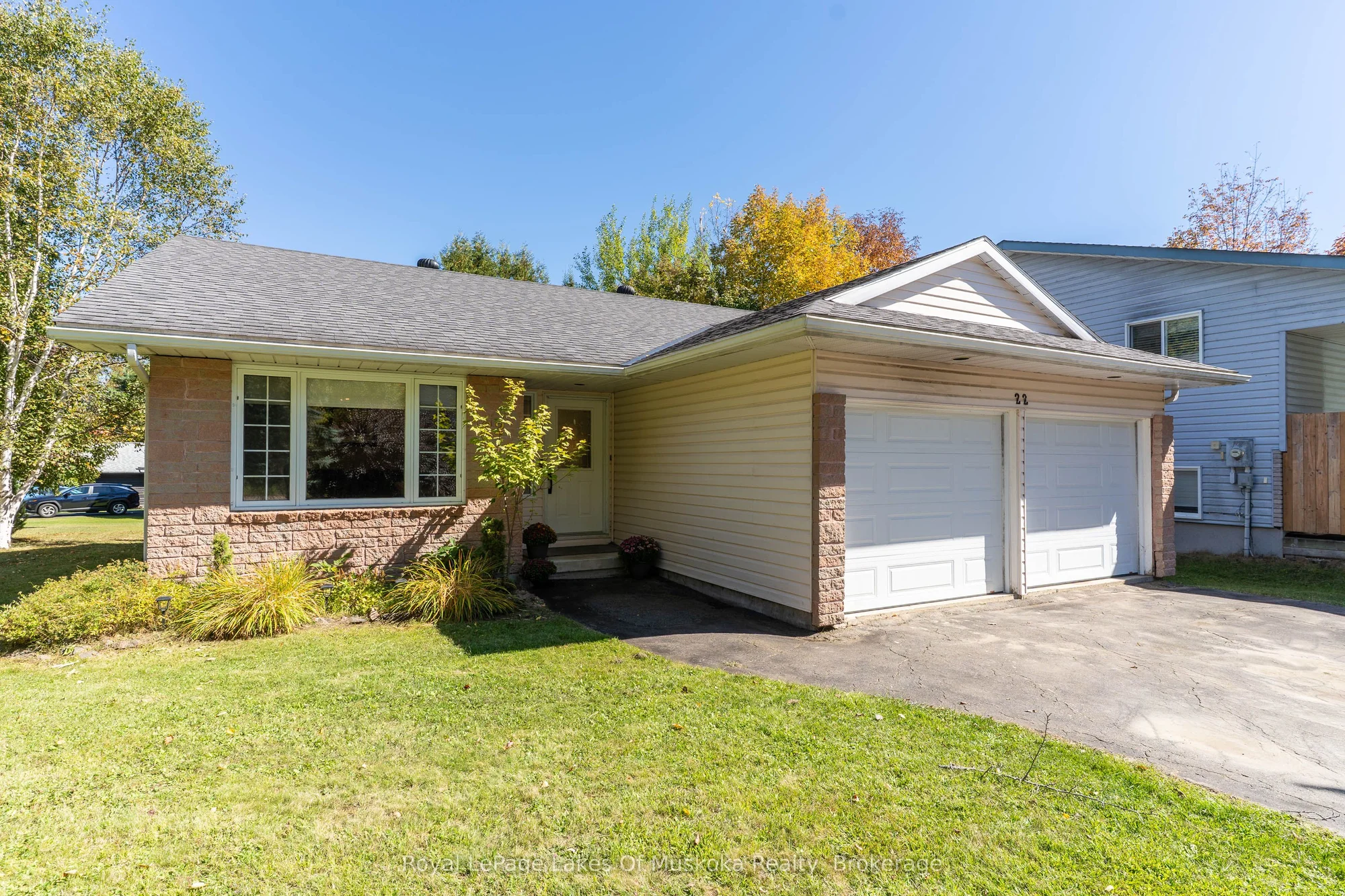 22 Knotty Pine Trail, Huntsville, ON P1H 1S7