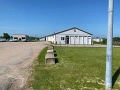 978 Cecelia Street, Pembroke, ON K8A 1A6