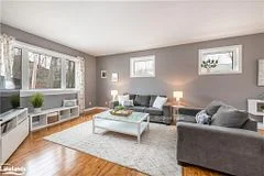 50 Southdale Drive, Huntsville, ON P1H 1P7