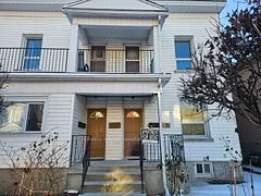 68 Spadina Avenue 2, West Centre Town, ON K1Y 2C1