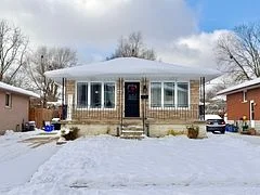 66 Chalmers Street S, Cambridge, ON N1R 6A6
