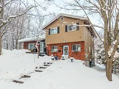 37 Louisa Street, Parry Sound, ON P2A 2V7