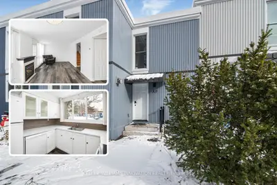 Condo Townhouse in Hamilton