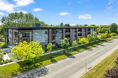 Condo Apartment in St. Catharines