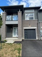 28 Renfrew Trail 31, Welland, ON L3C 0K2
