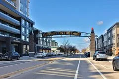 Condo Apartment in Grimsby
