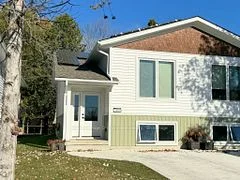242 SOUTH RANKIN Street 1, Saugeen Shores, ON N0H 2L0