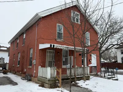 Semi-Detached in Brantford