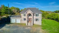 6 Oliver Road, Addington Highlands, On K0h 1z0