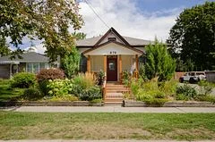 87 Hope Street N, Port Hope, ON L1A 2N8