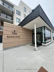 19 A West Street N 304, Kawartha Lakes, On K0m 1n0