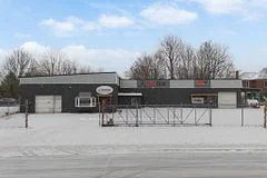 66 Victoria Avenue, Smiths Falls, On K7a 2p4