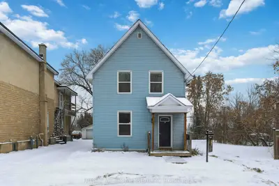 71 Carruthers Avenue, West Centre Town, ON K1Y 1N3