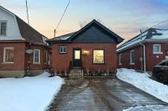 12 Carlyle Street, Brantford, ON N3T 2C1