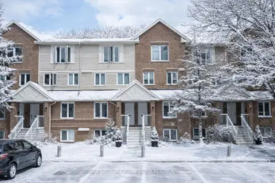 Condo Townhouse in Orleans - Convent Glen and Area