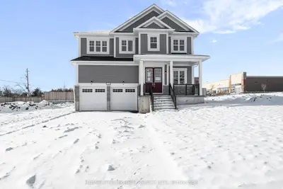 Detached in Loyalist