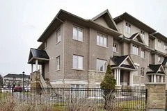3785 Canyon Walk Drive 6, Blossom Park - Airport and Area, ON K1V 2M4