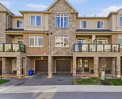 Condo Townhouse in Hamilton