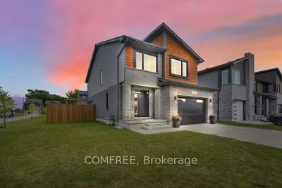 2221 Tribalwood Street, London North, ON N6G 0R4