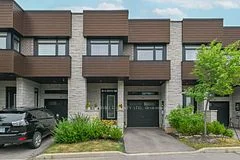 Condo Townhouse in Hamilton