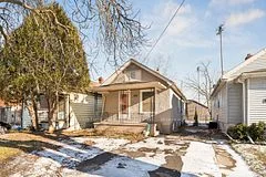 106 Burgar Street, Welland, ON L3B 2S6