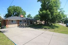 133 Deer Park Circle W, London North, ON N6H 3B9