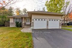 206 Oriole Crescent, Petawawa, ON K8H 0A9