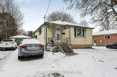129 Roehampton Avenue, London East, On N5v 2a6