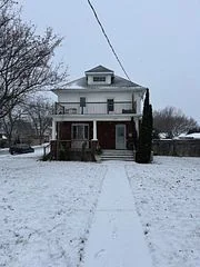 317 Queenston Street 2, St. Catharines, ON L2P 2X7