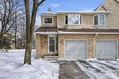 42 Oakhaven Private 26, Overbrook - Castleheights and Area, ON K1K 4K1