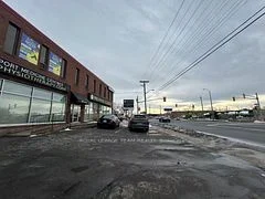 1695 Bank Street 201, Hunt Club - South Keys And Area, On K1v 7z3