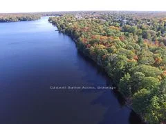 30 Hawkins Point Road, Georgian Bay, On P0c 1a0
