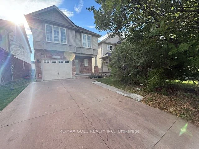 758 Grand Banks Drive, Waterloo, ON N2K 4N3