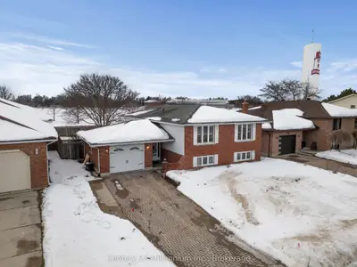 Detached in Kincardine