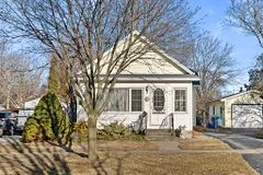 38 Myrtle Street, Kingsville, ON N9Y 1M3