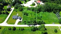 Alma Street, Chatsworth, On, N0h 2s0