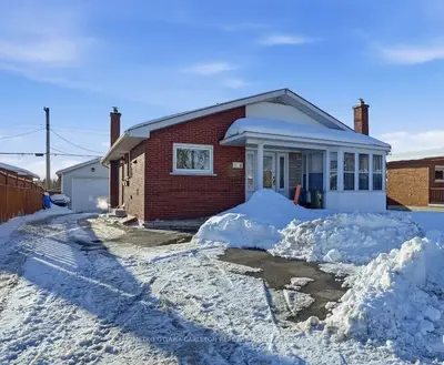 704 Claude Street Unit B, Overbrook - Castleheights And Area, On K1k 2s2