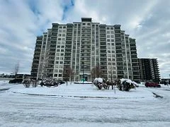 Common Element Condo in London North