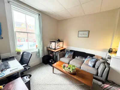 Upper Level in Niagara-on-the-Lake
