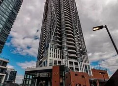 25 Wellington Street S 2908, Kitchener, ON N2G 0G5