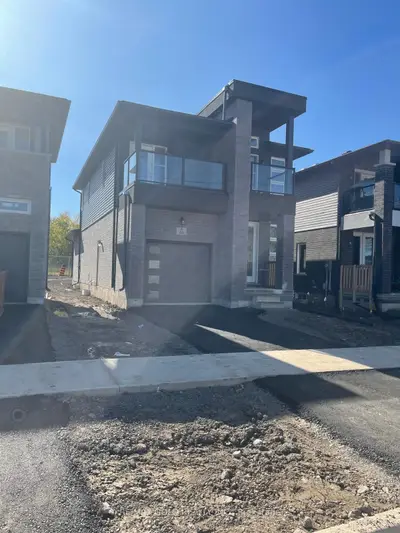 29 Laugher Avenue, Welland, ON L3B 0N6