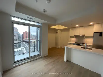 Condo Apartment in Hamilton