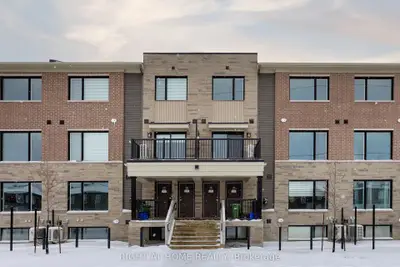 1221 creekway Private, Kanata, ON K2T 0S8