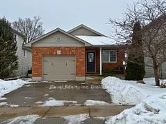 23 Kerr Crescent, Ingersoll, ON N5C 4H2
