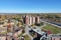 2000 Jasmine Crescent 415, Beacon Hill North - South and Area, ON K1J 8K4