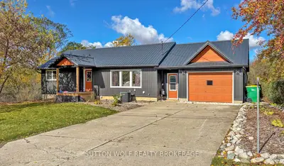 Detached in Southwest Middlesex