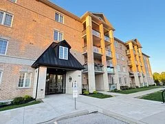 1083 Gordon Street S 111, Guelph, ON N1G 0E8